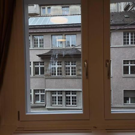 Suesse Wohnung In Zuercher Altstadt 3 Zúrich Exterior foto